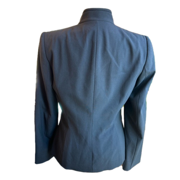 Tahari ASL Blazer Jacket Navy with Gold buttons & zipper pockets women’s sz 4P - Picture 6 of 13